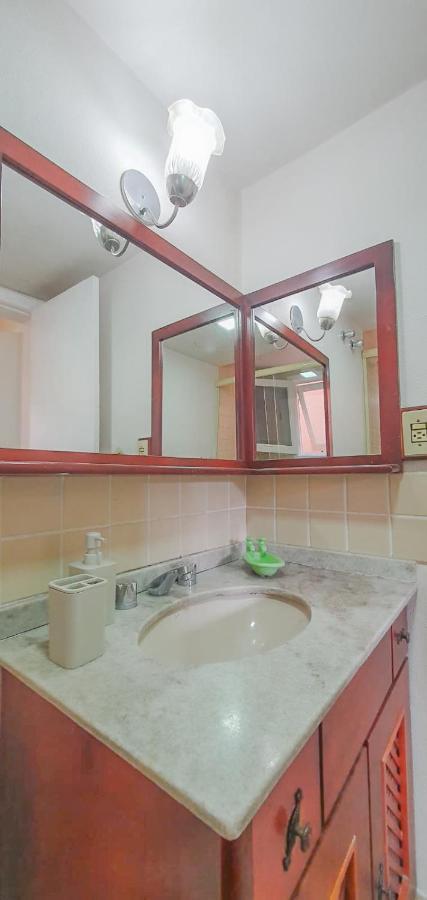 Duplex Floresta Negra - Sua Base Perfeita Em Gramado! Otima Localizacao Lagonegro 500M - 02 Quartos E 02 Banheiros Para Familia Em Condominio Fechad0, Cozinha Completa Com Garagem E Portaria 24H Bagian luar foto